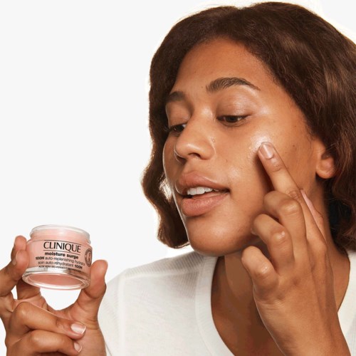 Clinique Moisture Surge 100-Hour Auto-Replenishing Hydrator 125 ml