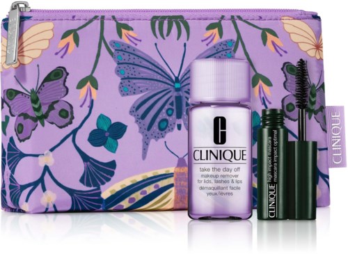 En lila fjärilsinspirerad necessär med Clinique-produkter som remover och mascara.