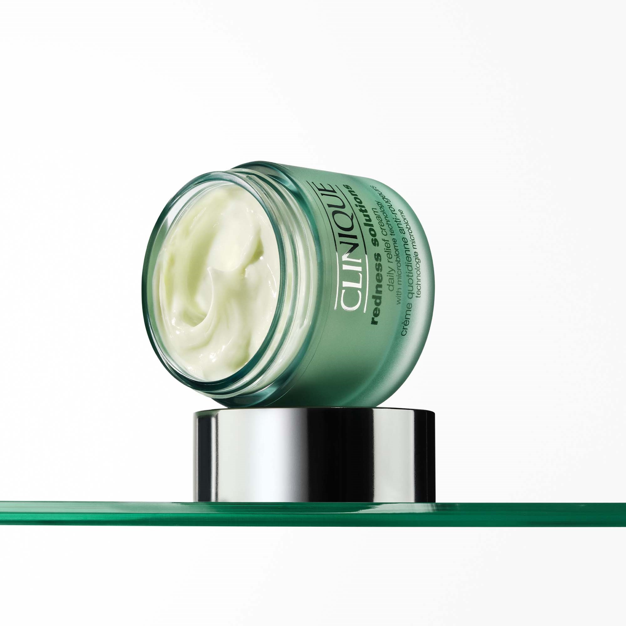Clinique Redness Solutions Daily Relief Face Cream 50 ml (obrázok 3)