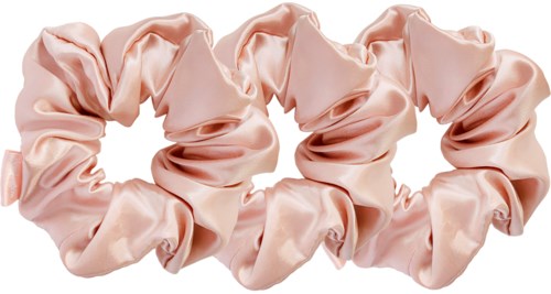 Ein rosa Satin-Haargummi, weich und glänzend, zum Hochstecken der Haare.