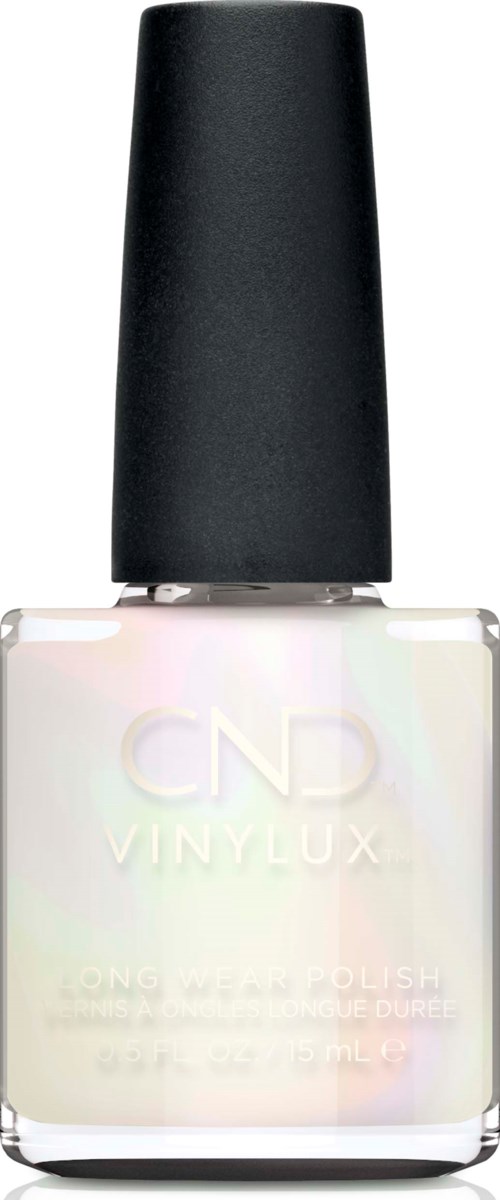 En CND VINYLUX nagellacksflaska med svart kork och vit, skiftande färgad lack.