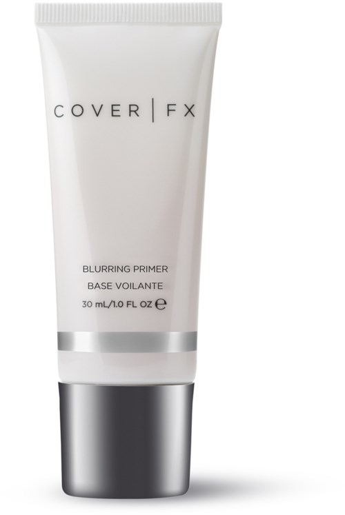 En vit tub med silverlock, märkt "COVER FX" och "Blurring Primer," innehåller 30 mL produkt.