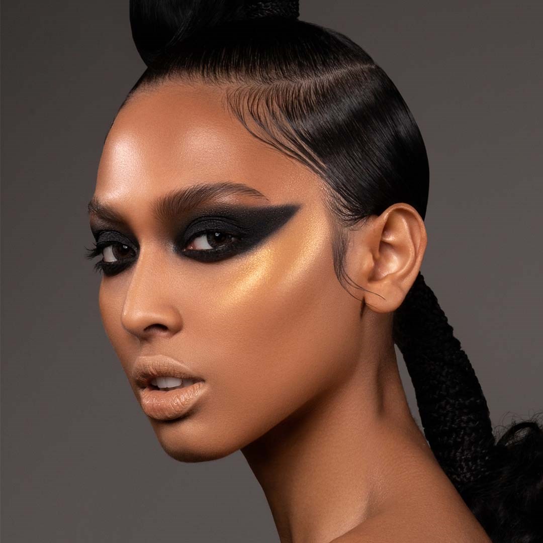 Danessa Myricks Beauty Colorfix Matte Blackout (obrázok 4)