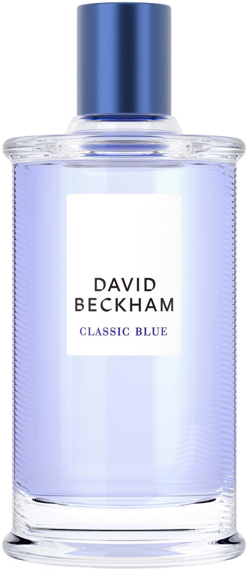 Eine Parfüfflasche namens David Beckham Classic Blue mit blauem Deckel und klarem Glas mit weißem Etikett.