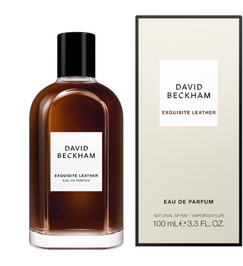 Ein Parfümflasche mit der Aufschrift 'David Beckham Exquisite Leather' neben einer passenden Verpackung.