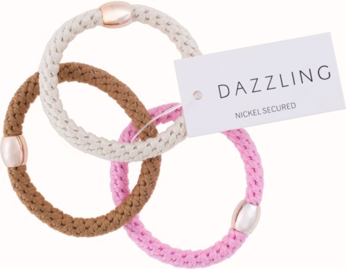 Tre färgglada hårband med pärlor visas, i vitt, brunt och rosa. De är trasslade med en tagg som säger "Dazzling."