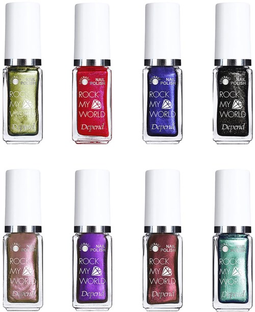 Åtta flaskor nagellack i olika färger med vita lockar, märkta "Rock My World" och "Depend".