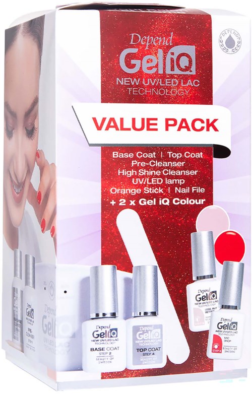 Cosmeticakit met basis- en topcoat, pre-cleanser, high shine reiniger, UV/LED lamp, oranje stokje, nagelvijl en gelkleurflessen.