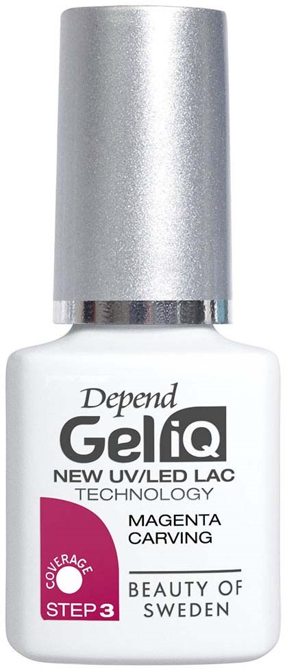 Een witte fles met een zilveren dop, gemarkeerd 'Depend Gel iQ' voor nagelbehandeling, met roze en zwarte tekst. Zilveren afwerking op dop.