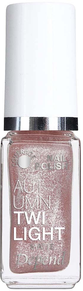 En liten flaska nagellack i rosa märkt 'Autumn Twi Light' med en vit kork.