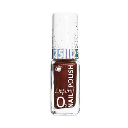 En nagellackflaska med vit lock och mörkrödaktigt nagellack inuti.