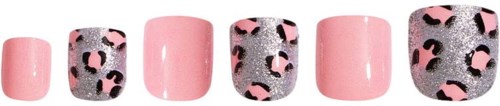 Nageltipps med rosa och djurmönster, några är helt rosa, andra har leopardmönster.