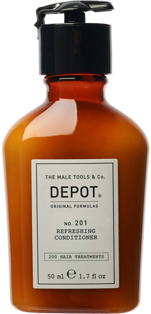 Bruine fles met een zwart pomplabel, genaamd DEPOT, voor haarconditioner, 50 ml.