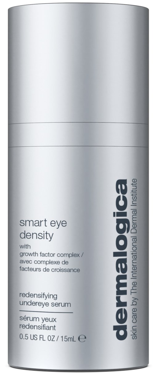 Eine silberne zylindrische Flasche mit Derma Logic Augenserum, Pumpe, Label mit 'smart eye density' und 'under eye serum'.