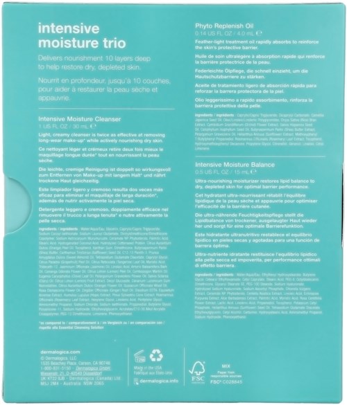 En turkosfärgad box med instruktioner på flera språk för hudvårdsprodukter, inklusive rengöring och fuktighetskräm, med logotyper längst ner.