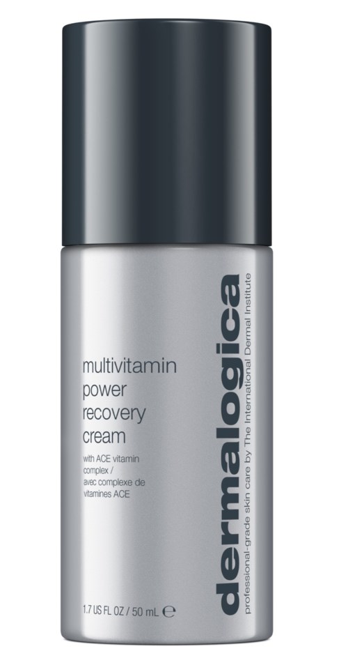 Hopea pullo, jossa musta kansi ja label 'dermalogica multivitamin power recovery cream', ihonhoitoon.