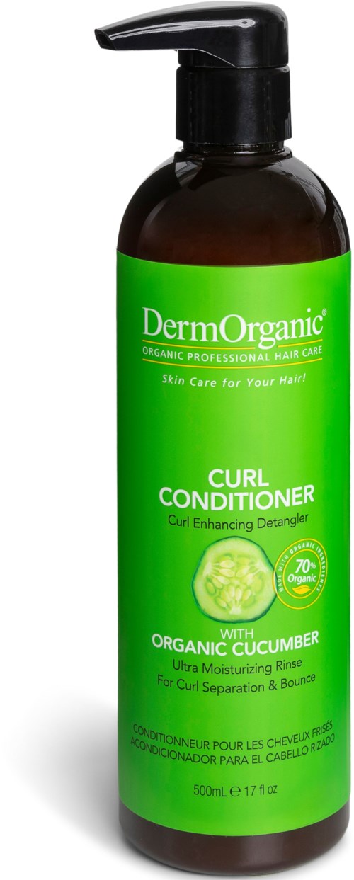En grønn flaske med pumpe, merket 'Dermo Organic Curl Conditioner' med agurk, for hårpleie.