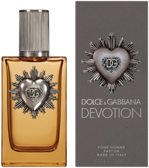 En parfymeflaske og eske med sølvhjerte-logo og tekst, merket Dolce & Gabbana Devotion.