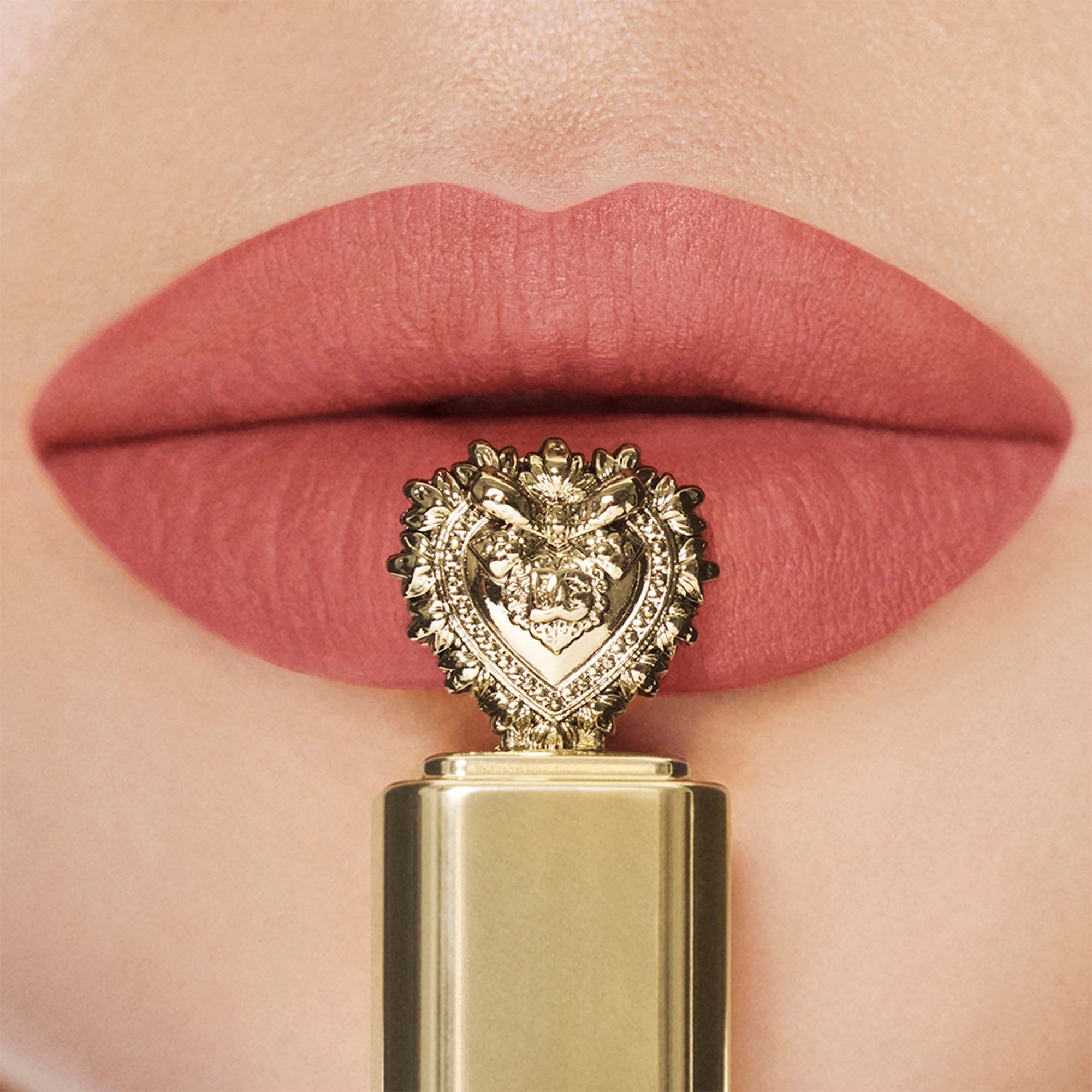 Dolce & Gabbana Everkiss Liquid Lip No Transfer Soft Matte Lipstick 5 (obrázok 5)