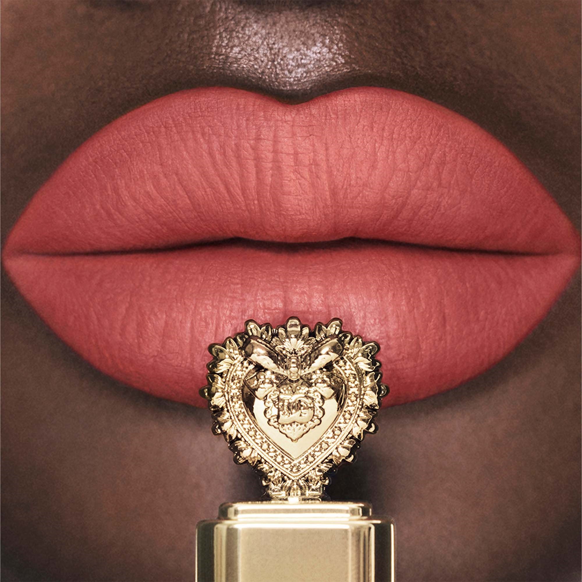 Dolce & Gabbana Everkiss Liquid Lip No Transfer Soft Matte Lipstick 5 (obrázok 7)
