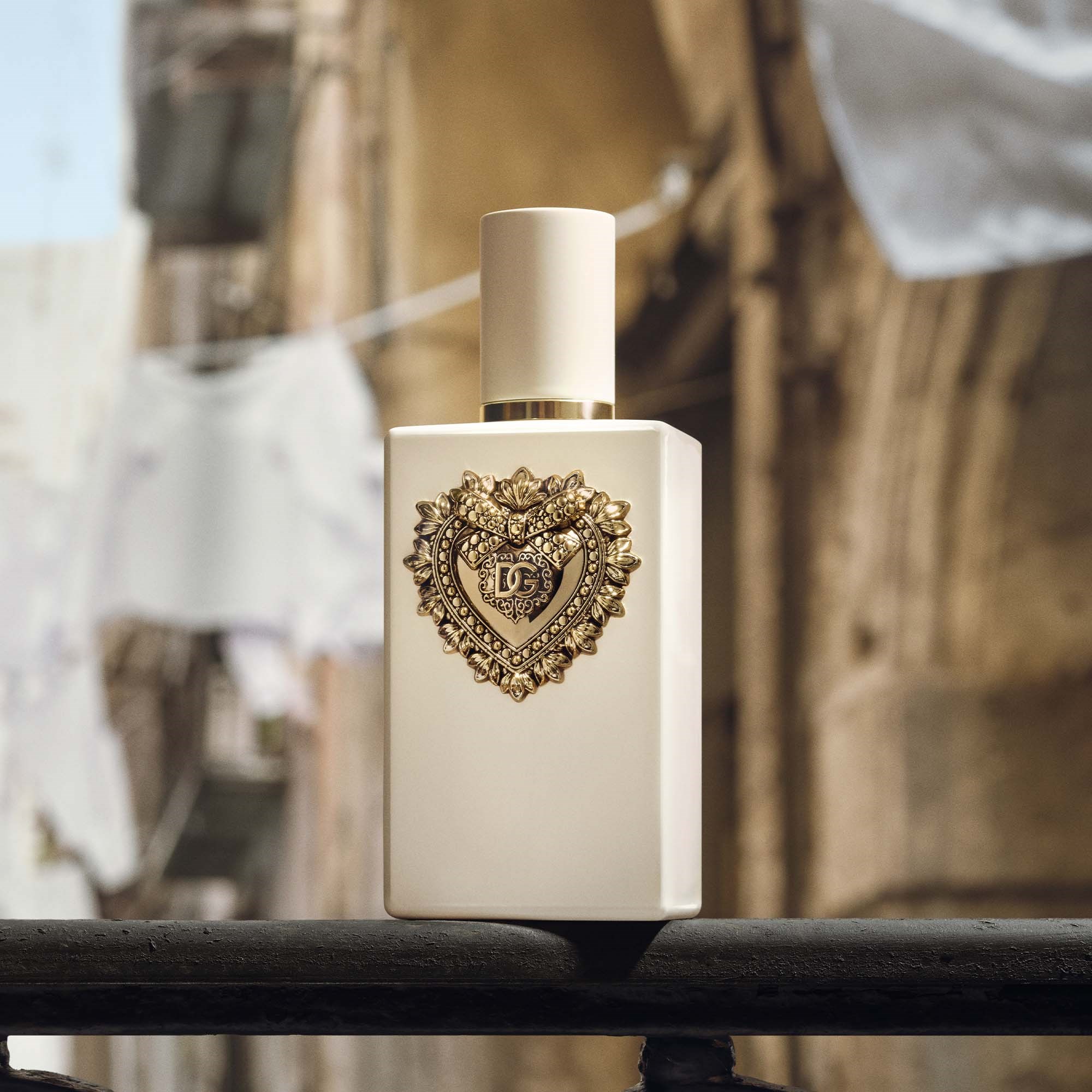Dolce & Gabbana Your Devotion Eau de Parfum Intense 30 ml (zdjęcie 8)