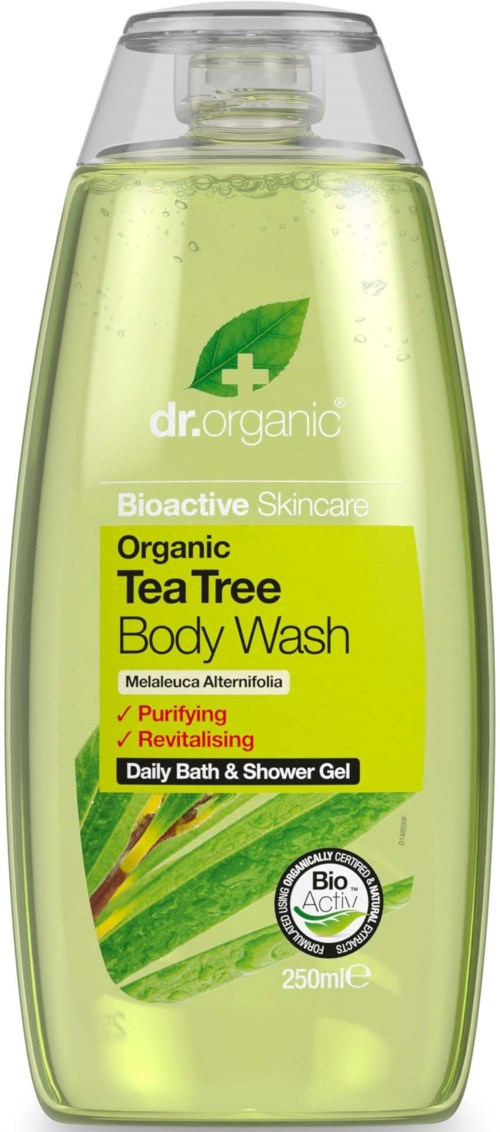Grøn flaske med etikette til Tea Tree Body Wash, der fremhæver rensende og fornyende virkninger. Indeholder økologiske ingredienser. 250 ml.