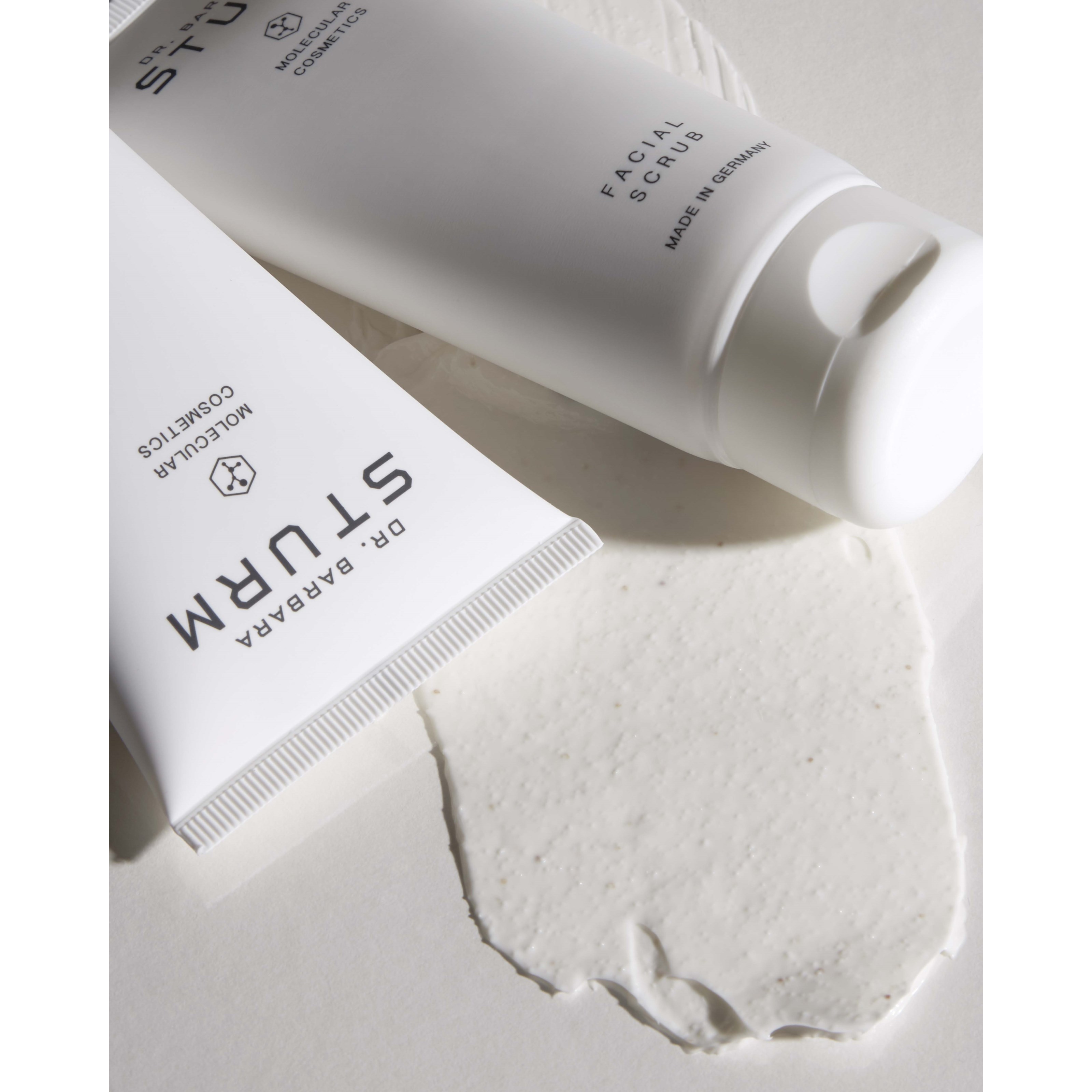 Dr. Barbara Sturm Facial Scrub 100ml - Peeling do twarzy (obrázok 4)