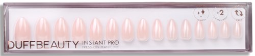Przezroczyste opakowanie z różowymi sztucznymi paznokciami, oznaczone 'DUFFBEAUTY INSTANT PRO' do przyklejenia.