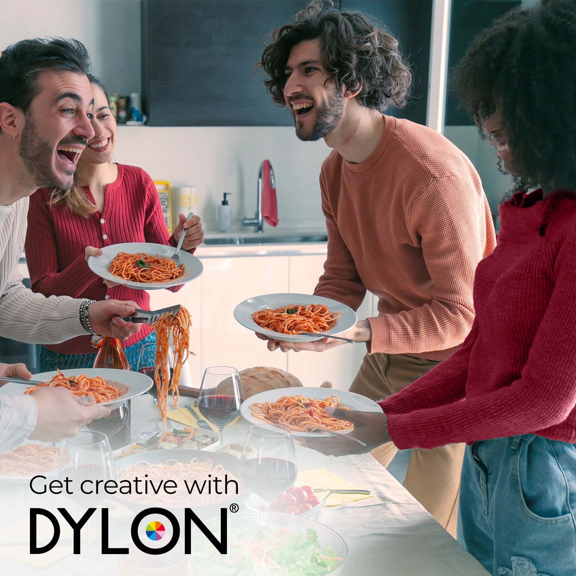 Dylon all-in-1 textilfärg  36 Tulip Red (zdjęcie 8)