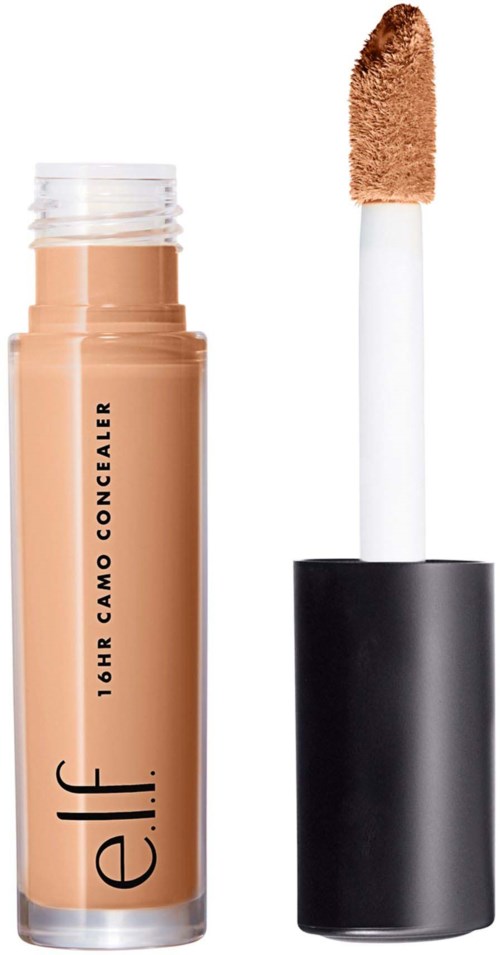Beige peiteväri ja harja, musta korkki, merkinnät 'e.l.f.' ja '16HR CAMO CONCEALER.'