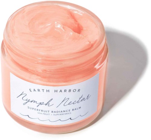 Persikanvärinen Earth Harbor Nymph Nectar -rasvahoito, sisältää merituulta ja supermarjoja kiitollisuuteen.