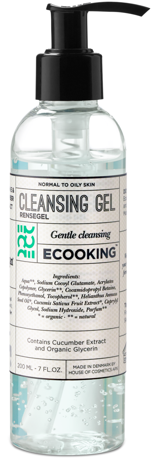 En genomskinlig flaska med pump, märkt 'Cleansing Gel' och 'EcoKing', innehåller vätska för skonsam hudrengöring.
