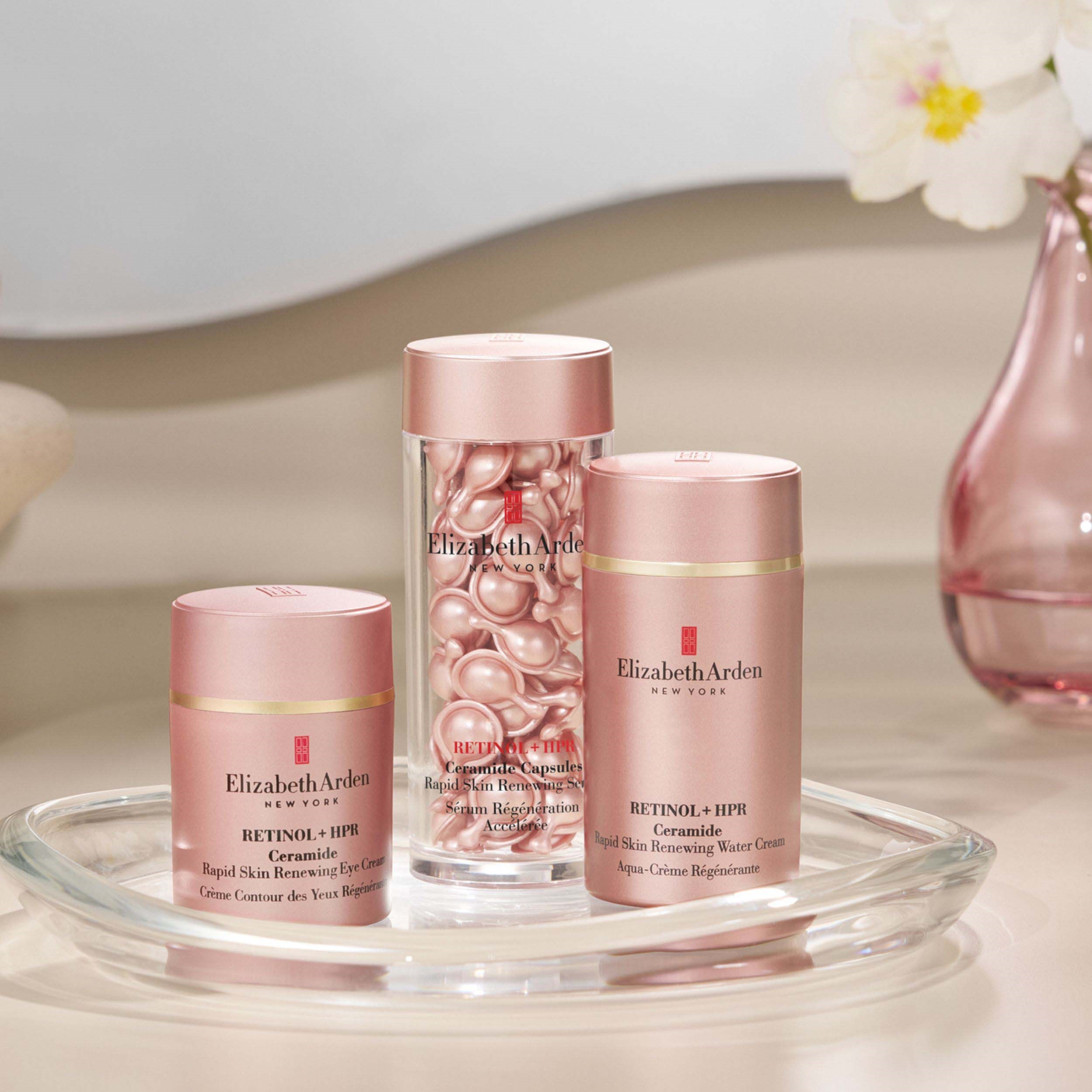 Elizabeth Arden Ceramide Retinol + HPR Rapid Skin Renewing Eye Crea 15 (obrázok 7)