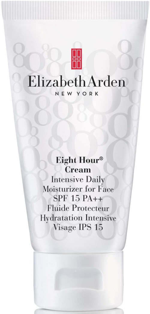 En vit tub med Elizabeth Arden ansiktsfuktkräm med SPF 15, kallad Eight Hour Cream, för dagligt bruk.