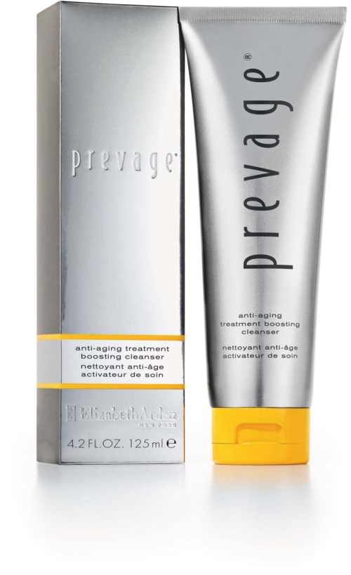 En sølvfarget tube med gul hette ved siden av en tilsvarende sølveske, begge merket Prevage anti-aging behandling.