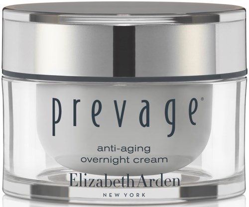 Ett glas med Prevage anti-aging nattkräm av Elizabeth Arden, med silverlock, genomskinlig kropp och blå text.