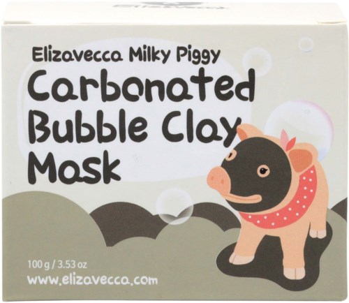 En söt tecknad gris med bubblor på en vit förpackning för lermask. Boxen har svart och rosa text och illustrationer.