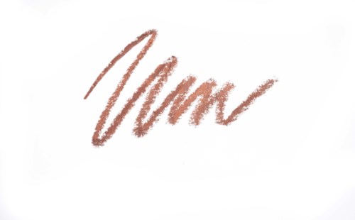 Logo, jossa on kursivtiildellä varustettu vaaleanpunainen teksti valkoisella taustalla. Taustassa mustat reunat yläosassa ja alareunassa.