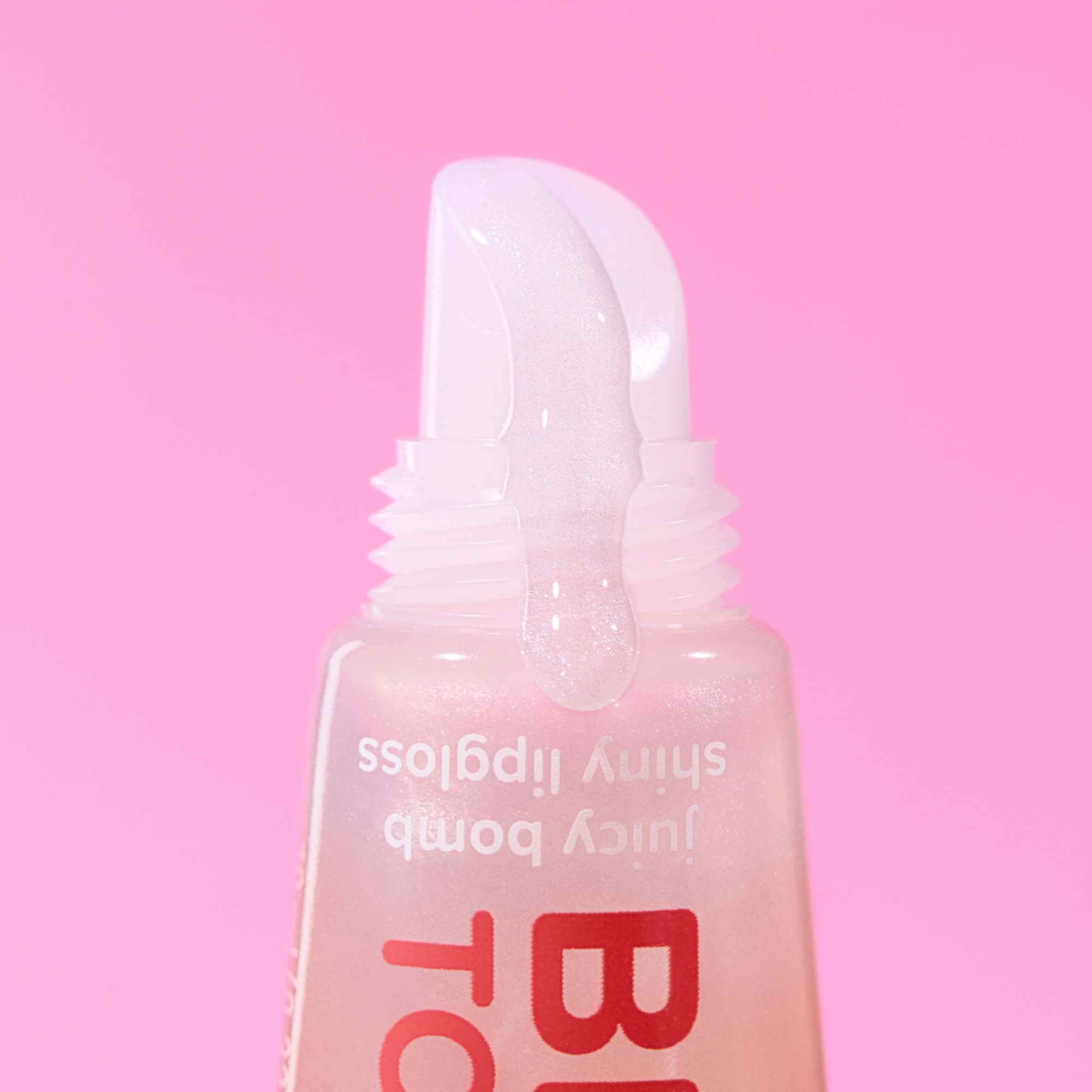 essence Say It With Juicy Better Together Juicy Bomb Shiny Lipgloss 01 (obrázok 4)