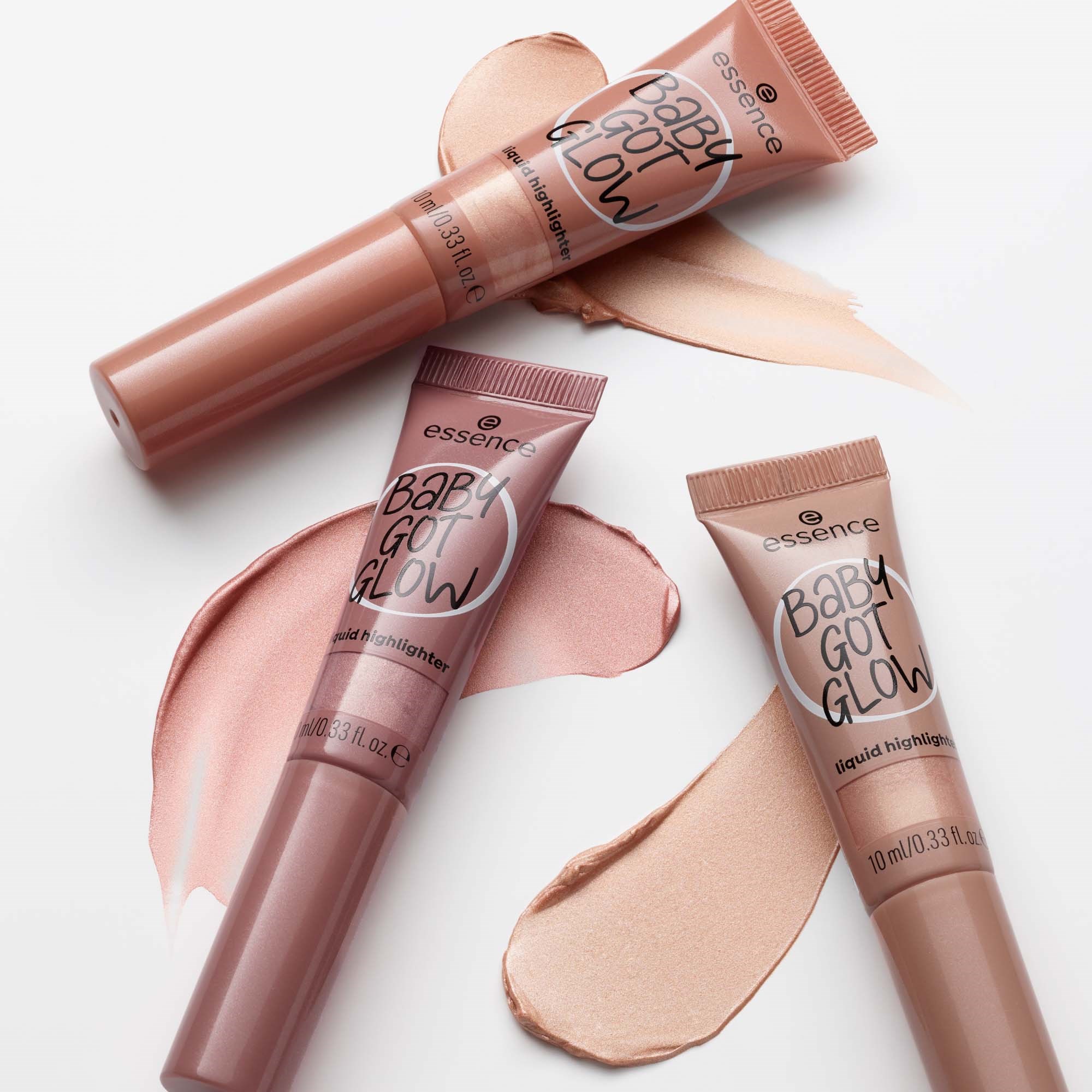 essence Baby Got Glow Liquid Highlighter 20 Rose and Shine (zdjęcie 9)
