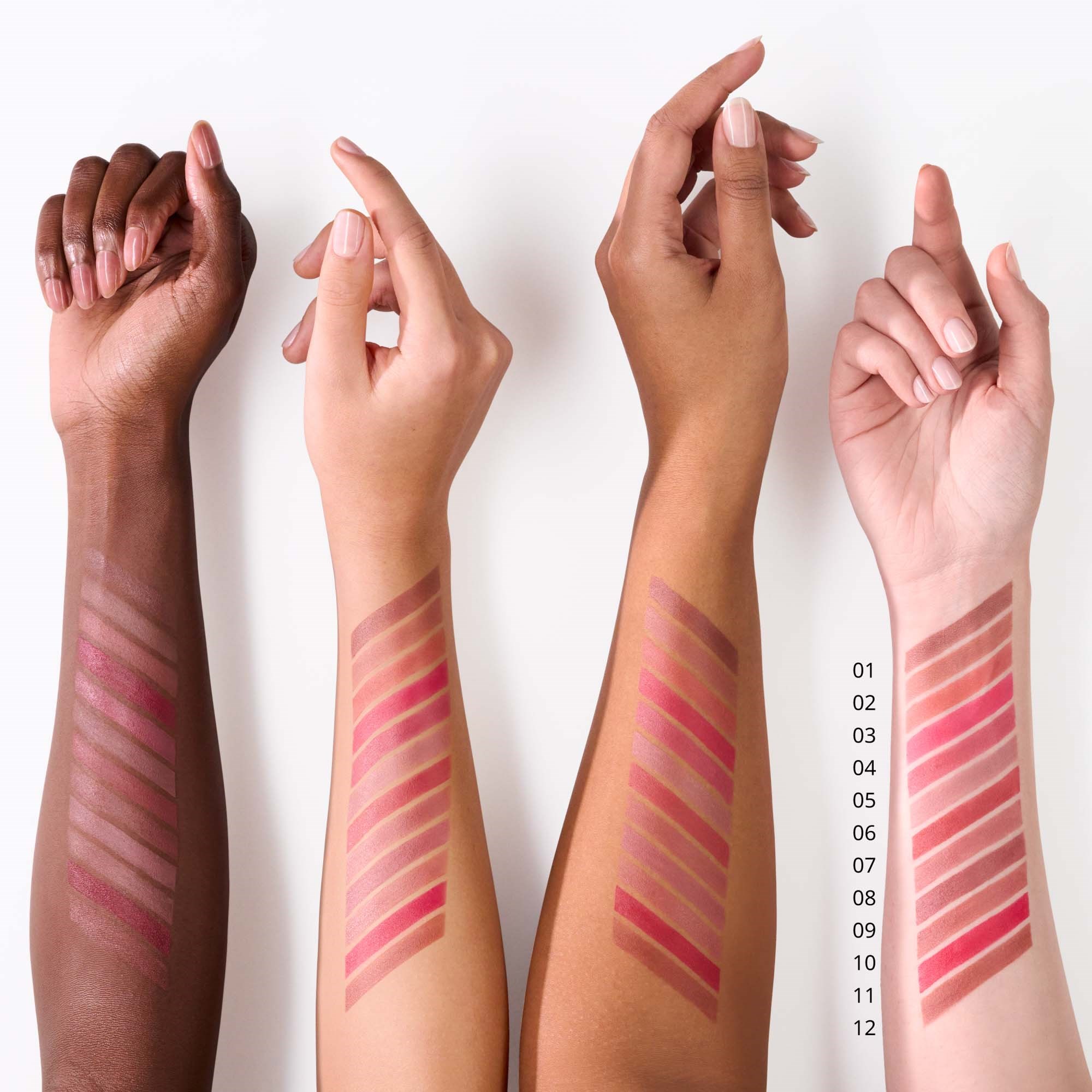 essence Blur Soufflé Matte Lip Cream 05 Crush Hour (obrázok 4)