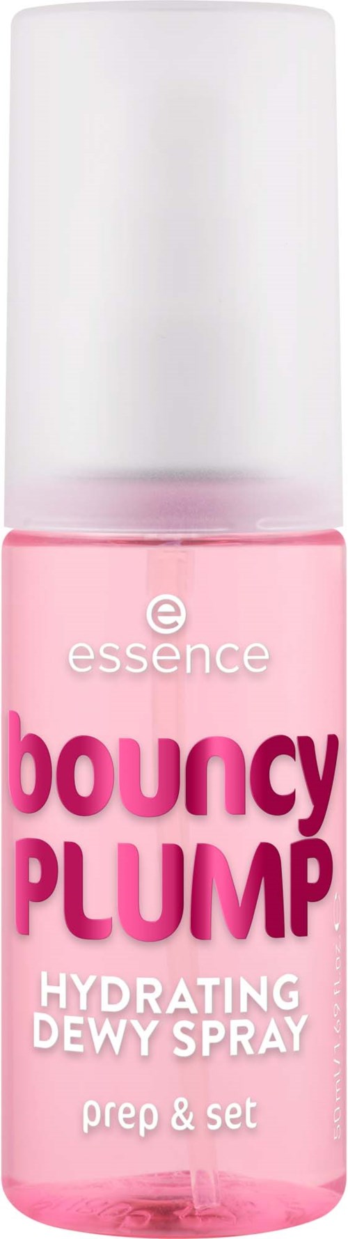 Eine rosa Sprühflasche mit Bouncy Plum Hydrating Dewy Spray von Essence, Werbeprodukt.