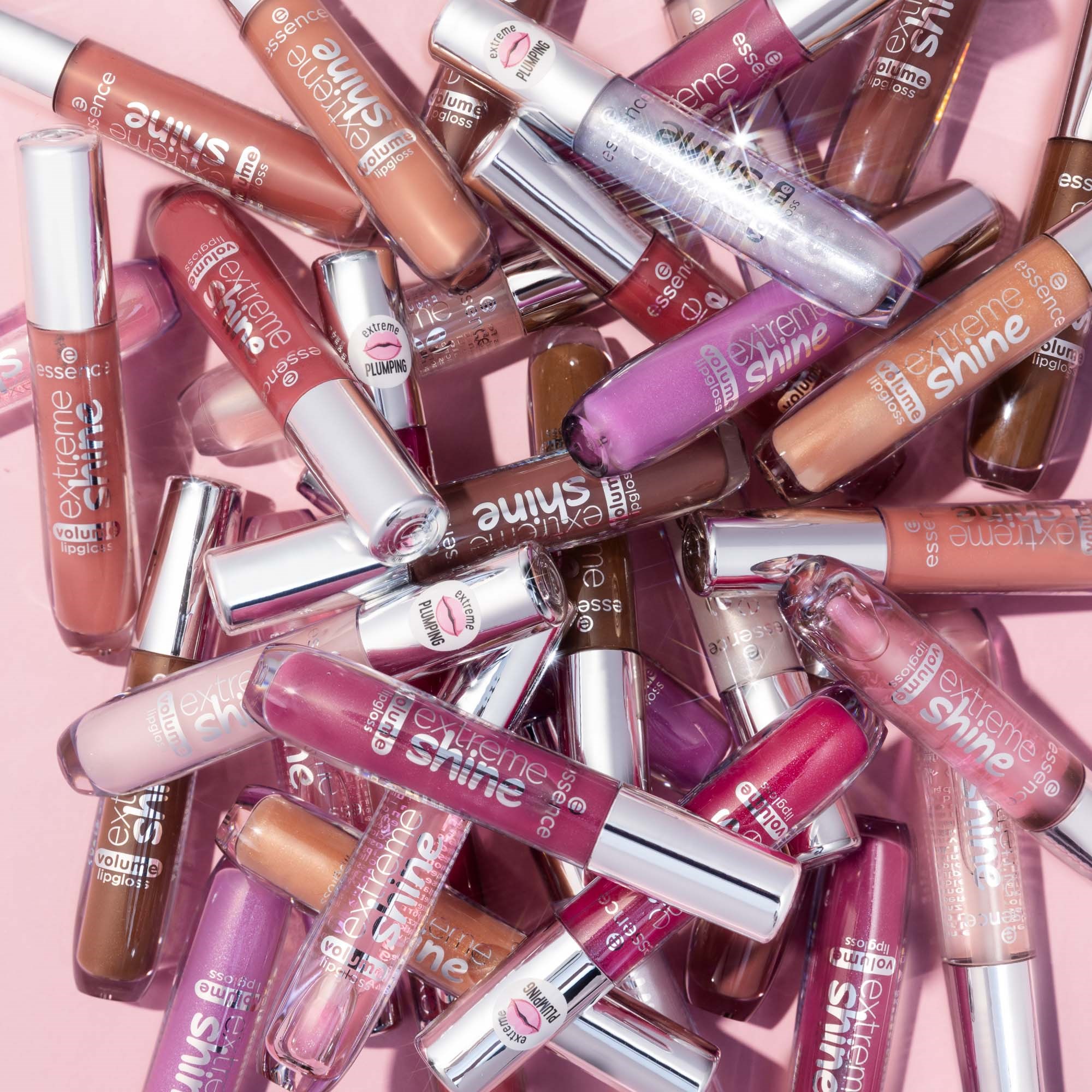 essence essence Extreme Shine Volume Lipgloss 10 10 Sparkling Purple (obrázok 5)
