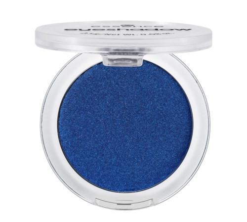Ein runder blauer Lidschatten in einem transparenten Behälter mit weißem Deckel.
