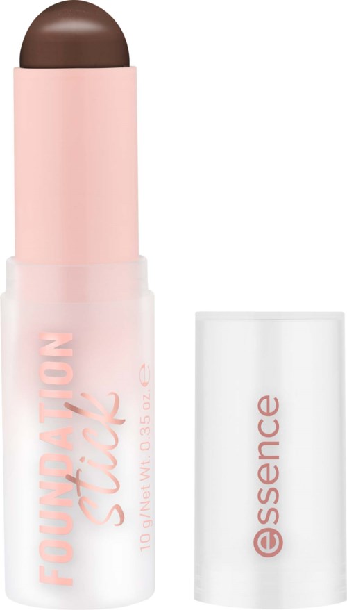 En rosa stiftformad produkt med en brunt rund topp och ett vitt skyddslock, märkt 'eessence' och 'FOUNATION Stick' för makeup.