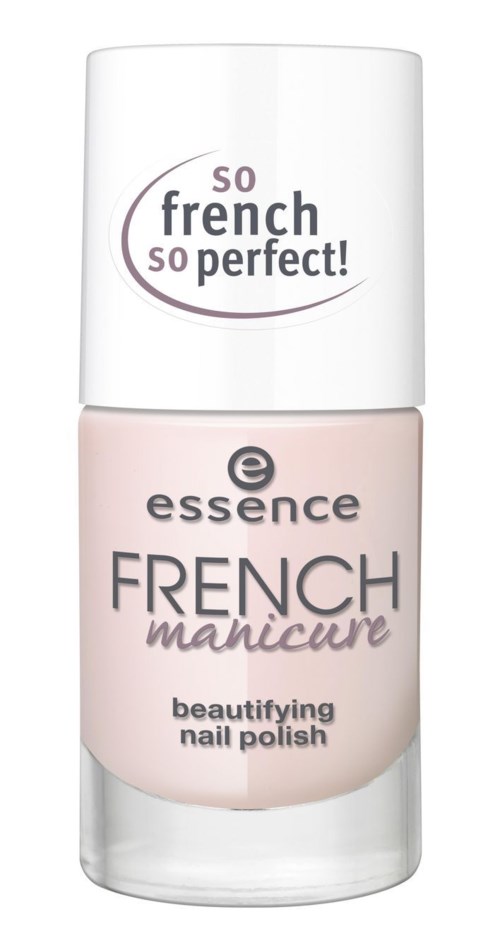 En flaske med Essence French Manicure neglelakk, lys rosa farge med svart og lilla tekst.