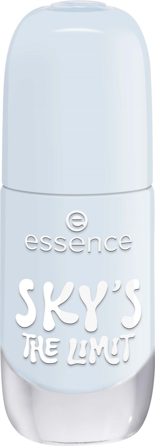 En vit sprayflaska med texten Essence Sky's The Limit i stora, lekfulla bokstäver.