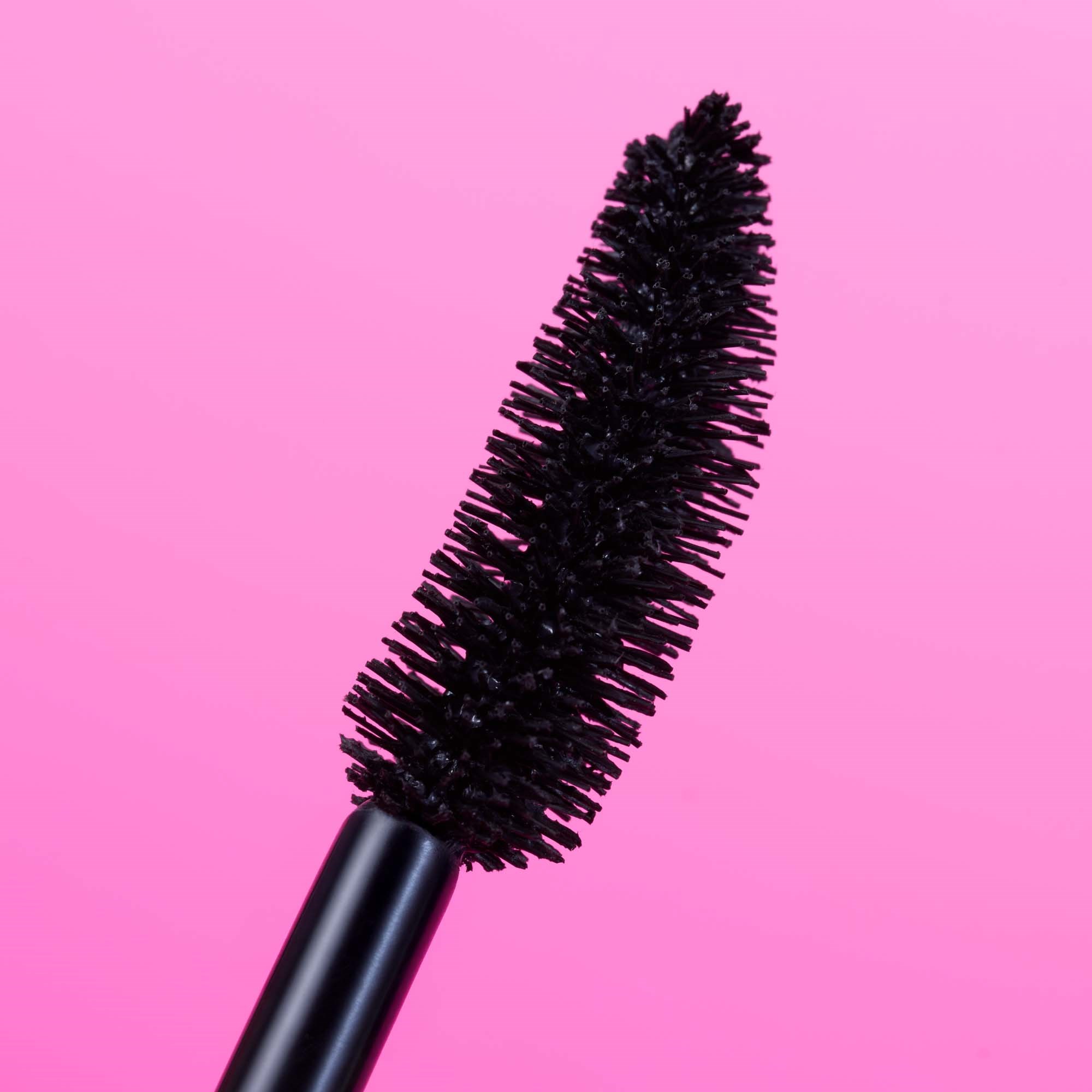 essence Get Big! Lashes Curl Boost Mascara (obrázok 6)