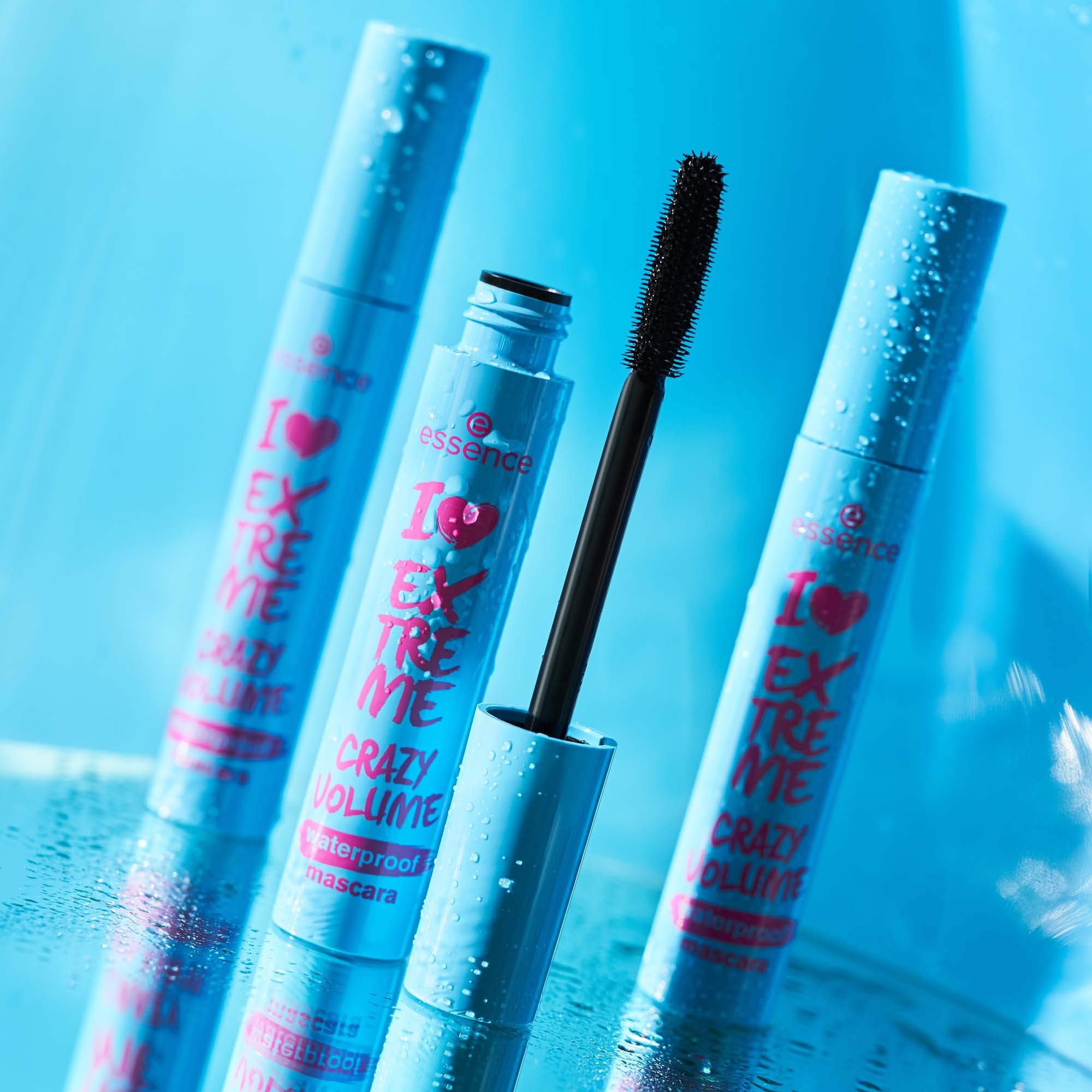 essence essence I Love Extreme Crazy Volume Waterproof Mascara - wodoo (obrázok 4)