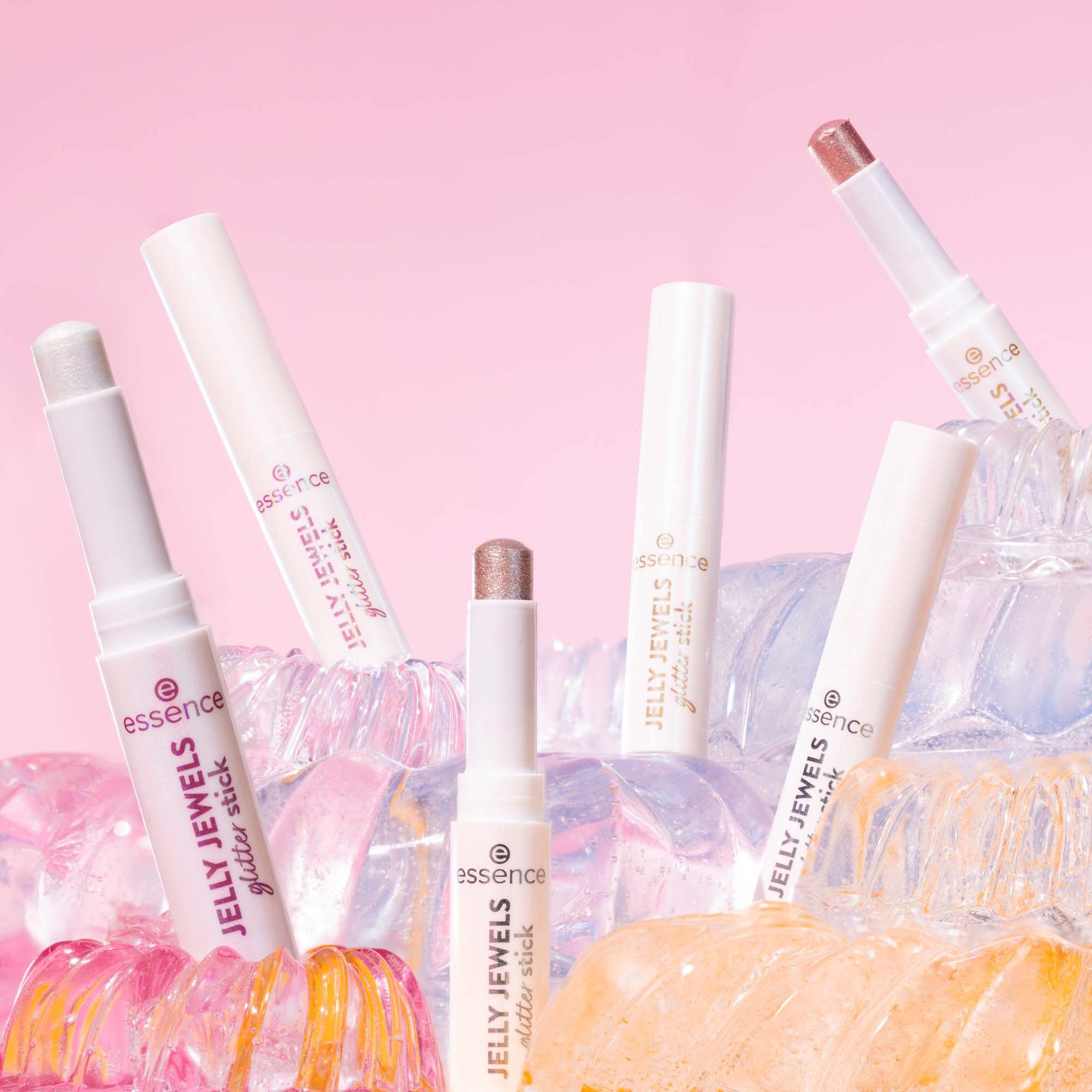 essence Jelly Jewels Glitter Stick 01 Frosted Twinkle (obrázok 5)